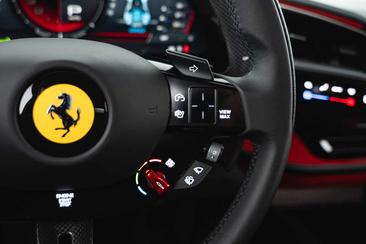 Ferrari SF90 Stradale — photo 16