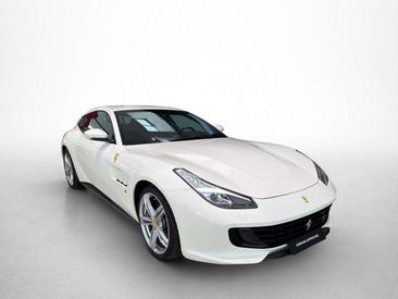 Ferrari GTC4Lusso — photo 2