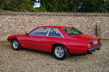 Ferrari 365 GT4 2+2 — photo 2