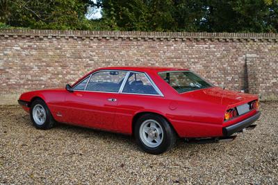 Ferrari 365 GT4 2+2