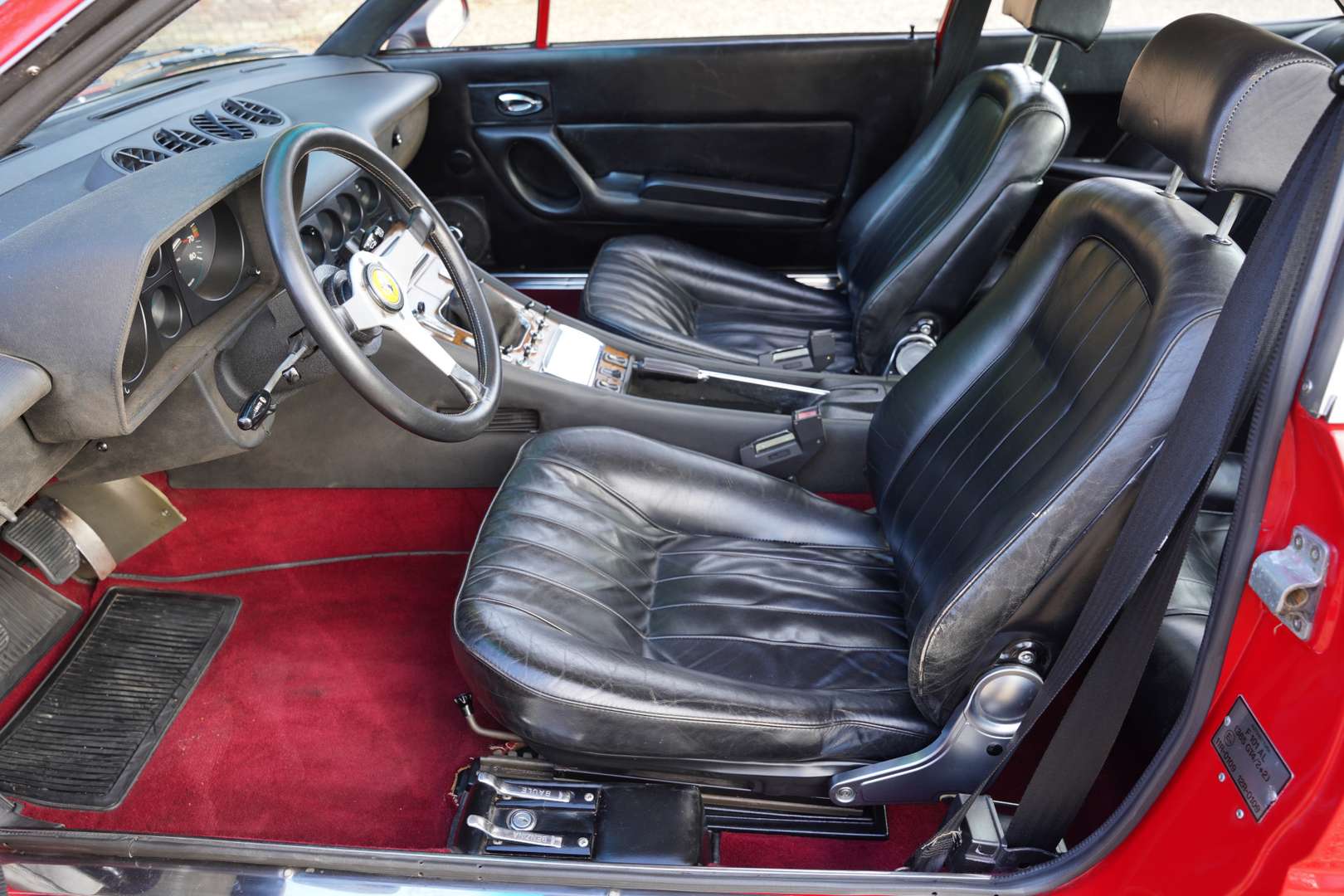 Ferrari 365 GT4 2+2 - 1974 - Joinsteer - #3