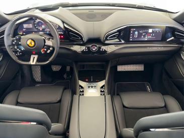 Ferrari Purosangue — photo 8