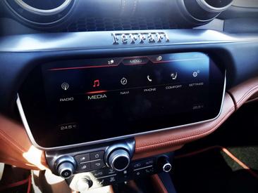 Ferrari Portofino — photo 6