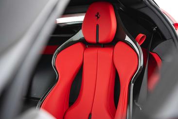 Ferrari SF90 Stradale — photo 19
