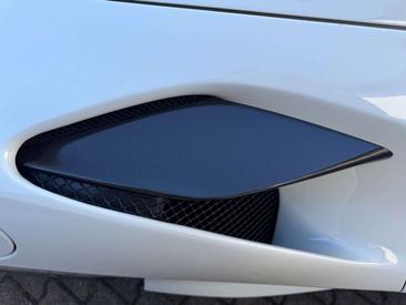 Ferrari F8 Spider — photo 36
