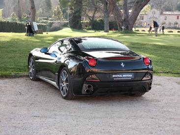 Ferrari California — photo 14