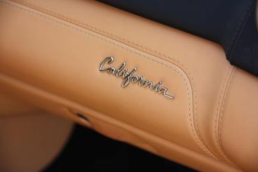 Ferrari California — photo 16