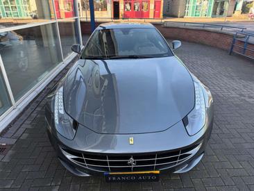 Ferrari FF — photo 2