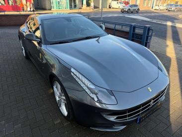 Ferrari FF — photo 3