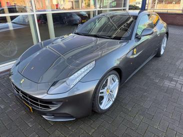 Ferrari FF — photo 4