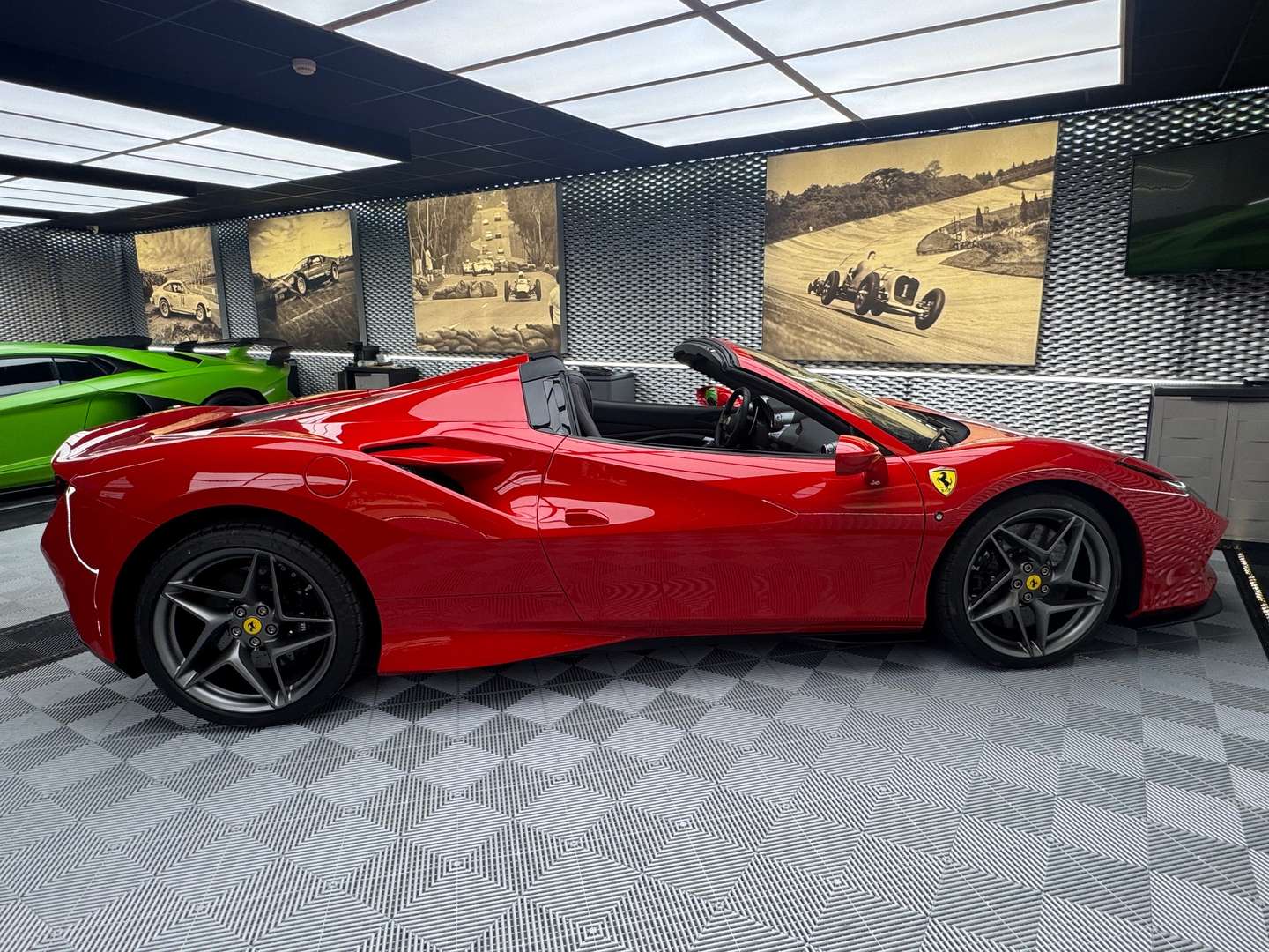 Ferrari F8 Spider - 2023 - Joinsteer - #4