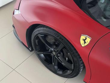 Ferrari SF90 Spider — photo 35