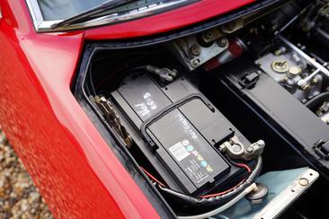 Ferrari 365 GT4 2+2 — photo 21