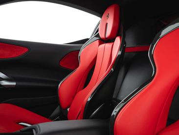 Ferrari SF90 Stradale — photo 32