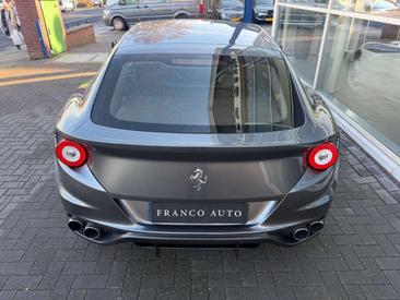 Ferrari FF — photo 9