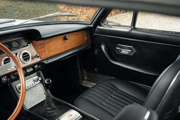 Ferrari 330 GT — photo 14