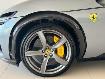 Ferrari Purosangue — photo 28