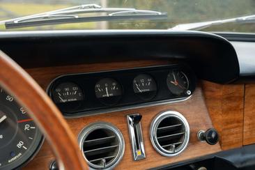 Ferrari 330 GT — photo 23
