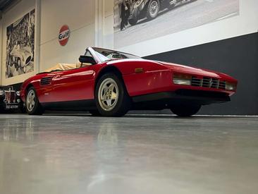 Ferrari Mondial — photo 28