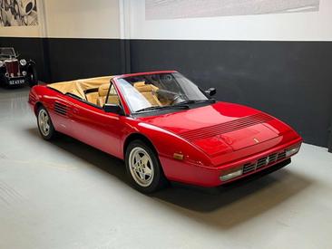Ferrari Mondial — photo 29