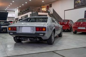 Ferrari 308 GT4 — photo 3