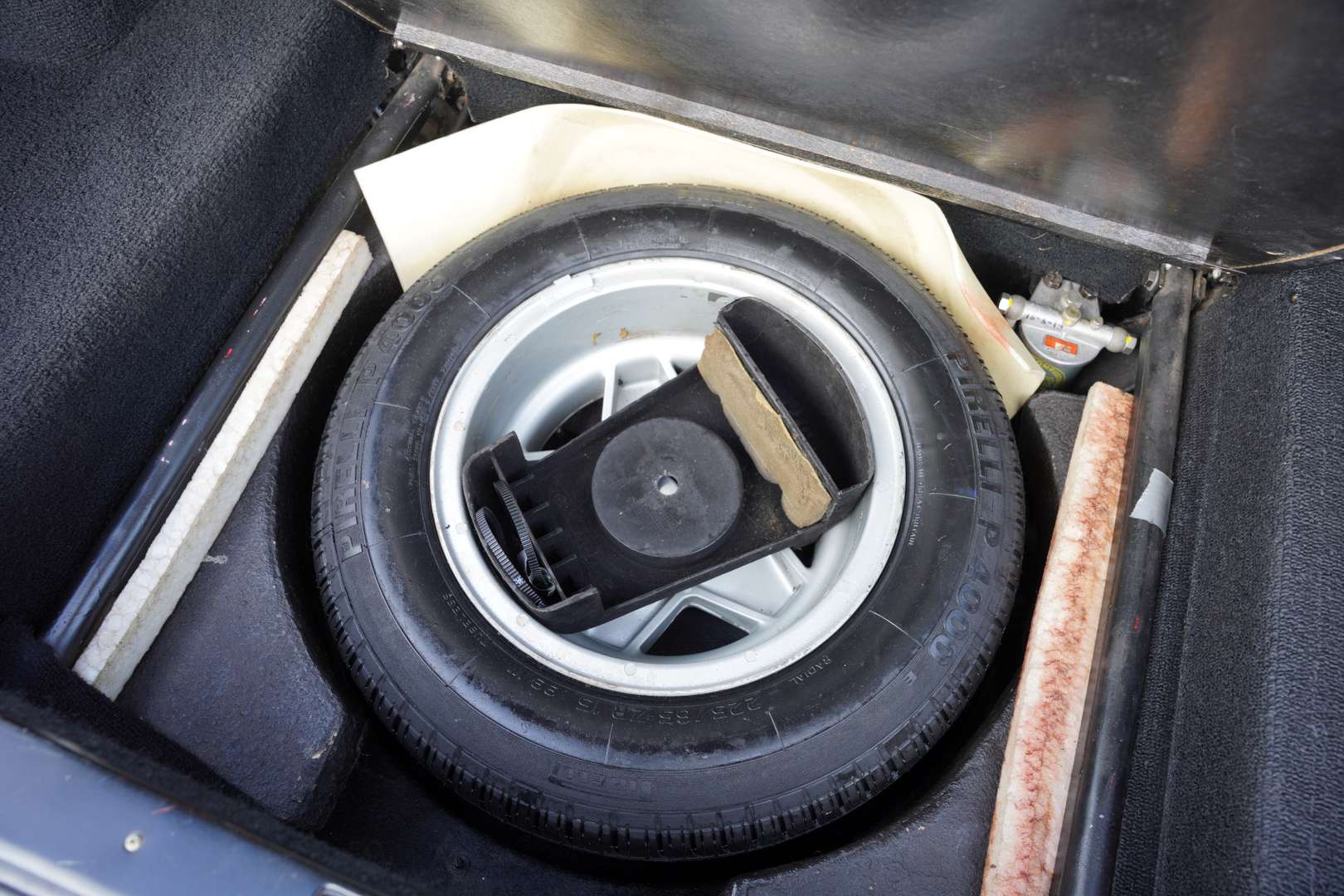 Ferrari 365 GT4 2+2 - 1974 - Joinsteer - #40