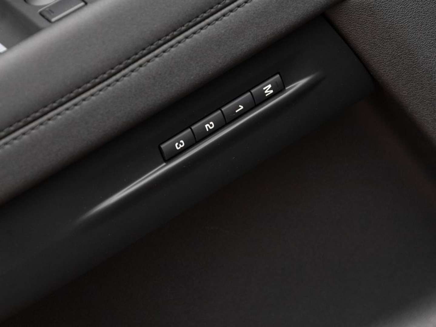 Land Rover Range Rover Evoque R-Dynamic SE P200 - 2023 - Joinsteer - #20