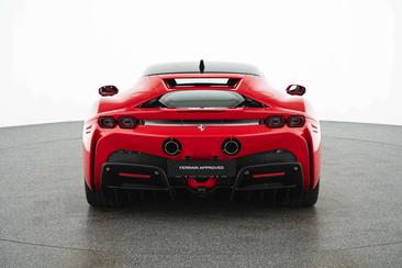 Ferrari SF90 Stradale — photo 48