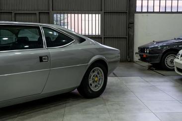 Ferrari 308 GT4 — photo 8