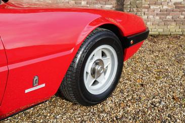 Ferrari 365 GT4 2+2 — photo 47