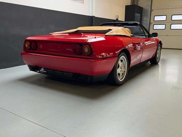 Ferrari Mondial — photo 43