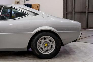 Ferrari 308 GT4 — photo 18