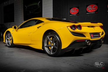 Ferrari F8 Tributo — photo 3