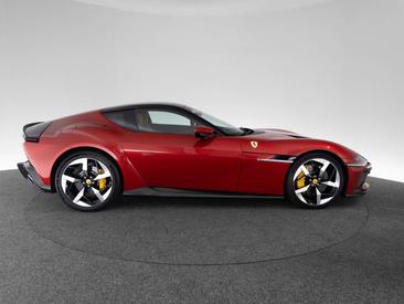 Ferrari 12 Cilindri — photo 7