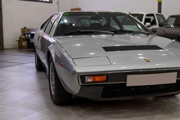 Ferrari 308 GT4 — photo 22