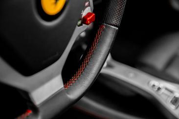 Ferrari California — photo 8