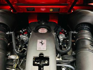 Ferrari F8 Spider — photo 4