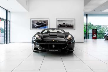 Ferrari California — photo 14