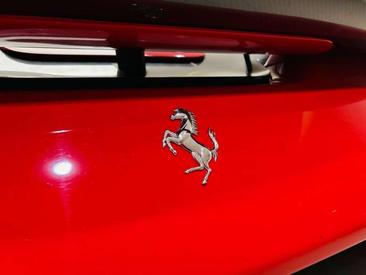 Ferrari F8 Spider — photo 18