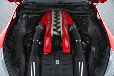 Ferrari F12 Berlinetta — photo 28