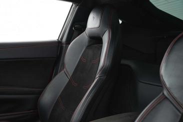 Ferrari F12 Berlinetta — photo 32