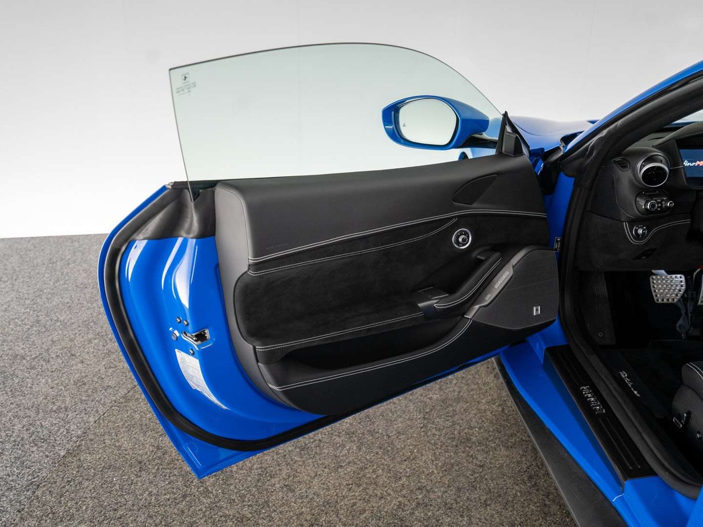 Ferrari Portofino - 2023 - Joinsteer - #33