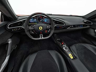 Ferrari 296 GTS — photo 13