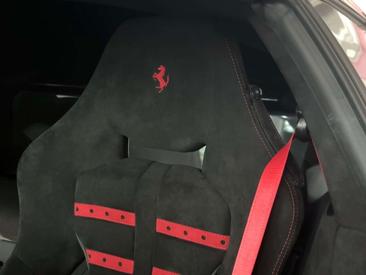 Ferrari 812 Competizione — photo 19