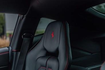 Ferrari F12 Berlinetta — photo 25