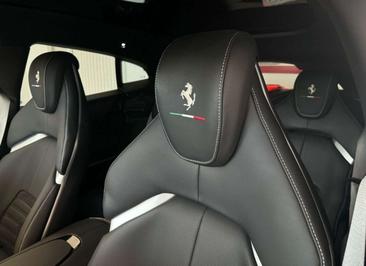 Ferrari Purosangue — photo 19