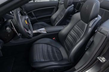Ferrari California — photo 29