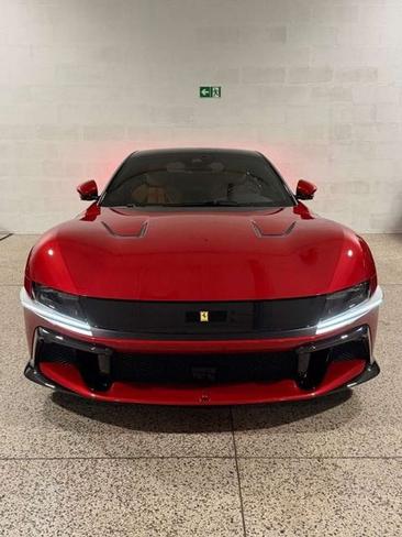 Ferrari 12 Cilindri — photo 2