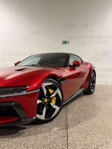 Ferrari 12 Cilindri — photo 6