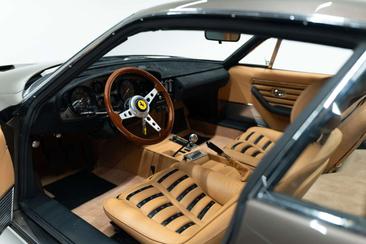 Ferrari Daytona — photo 15